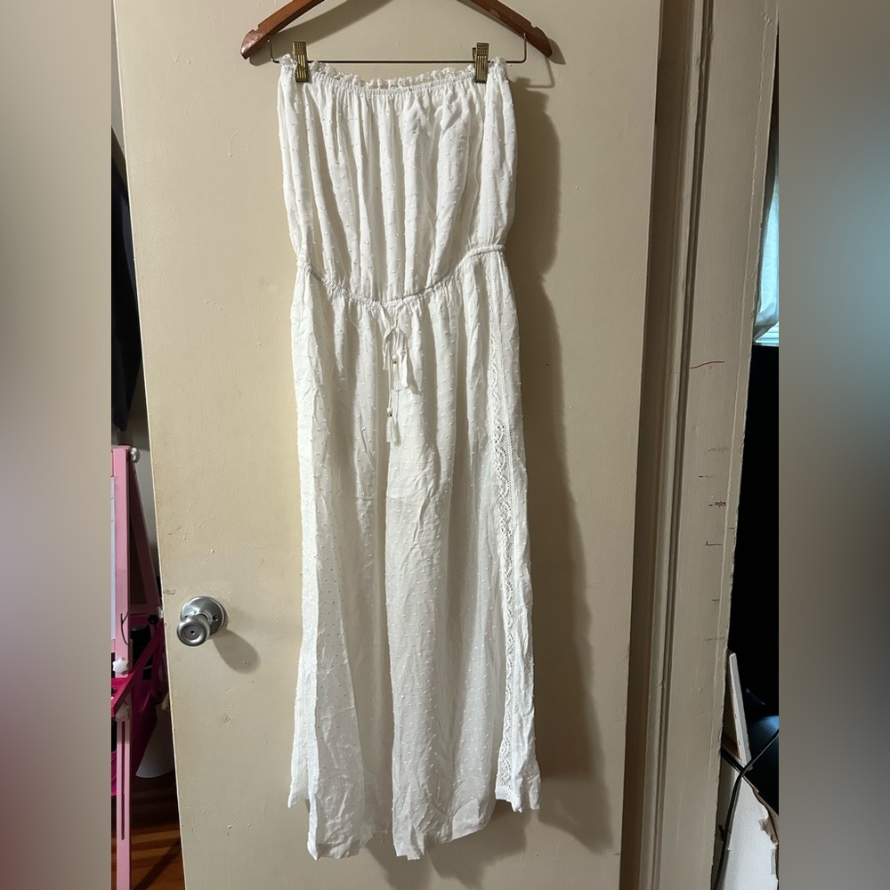 Rays for Days Elegant White Strapless Jumpsuit size M